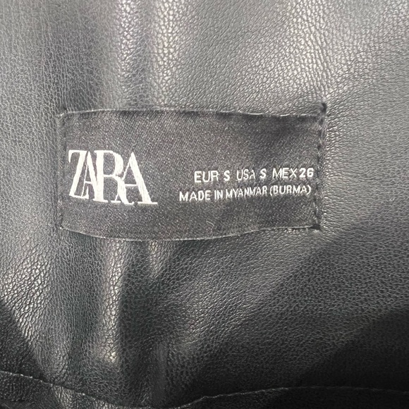 Zara Black Faux Leather Pants - Size Small - Picture 4 of 4